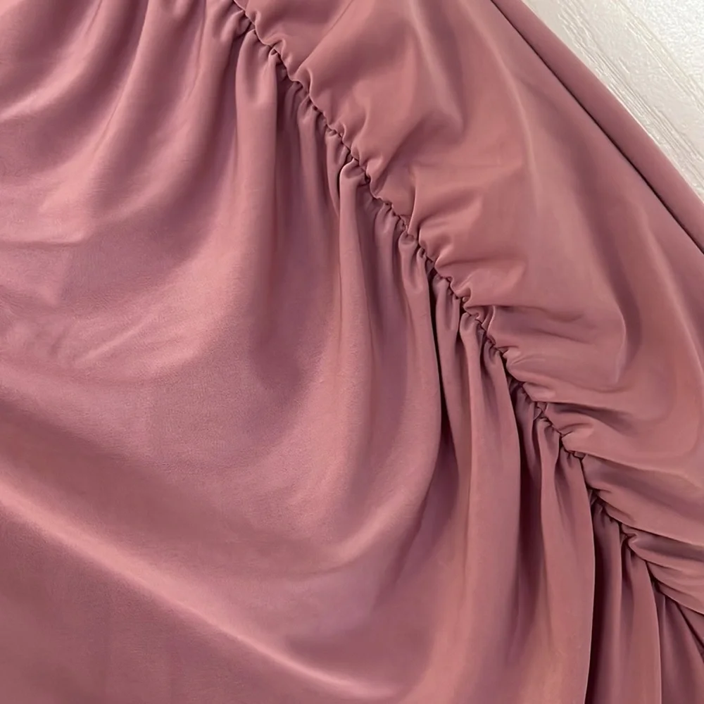 WINDSOR Ria Formal High Slit Ruched Dress - Picture 6 of 7